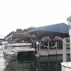 Cumberland Tap Jamestown Marina - Boat Parking !