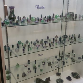 Silver Pyramid - Jewelry Near Me - Richardson, Texas Silver Pyramid - Jewelry Near Me - Richardson, Texas