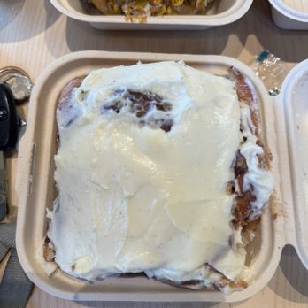 Miopane - Cinnamon roll (HUGE) - Bakeries Near Me - Pasadena, California Miopane - Cinnamon roll (HUGE) - Bakeries Near Me - Pasadena, California