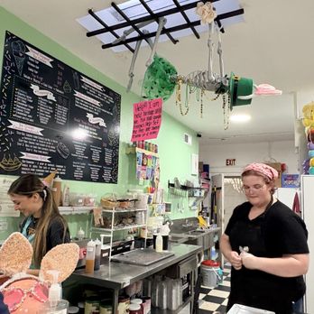 Mrs. Sprinkles Ice Cream - Nice decor and staff - Ice Cream & Frozen Yogurt Near Me - Albuquerque, New Mexico