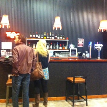 Spotlight - Bar - Bars Near Me - Birmingham, XWM