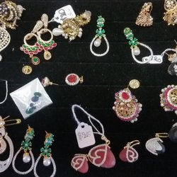 Ann & George International Boutique