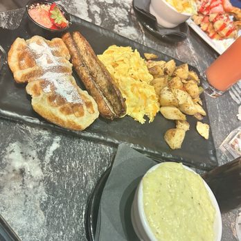 Crescent City Kitchen - Cck breakfast and grits - Breakfast & Brunch Near Me - Atlanta, Georgia Crescent City Kitchen - Cck breakfast and grits - Breakfast & Brunch Near Me - Atlanta, Georgia