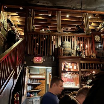 Brick Store Pub - Upper dining - Pubs Near Me - Decatur, Georgia