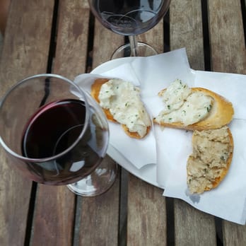 All'Arco - One of the few outdoor tables - Venetian Near Me - Venezia, VE