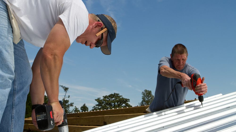 Slide of Duque Roofing