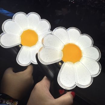 Prudential Center - Twins - GD light sticks - Stadiums & Arenas Near Me - Newark, New Jersey