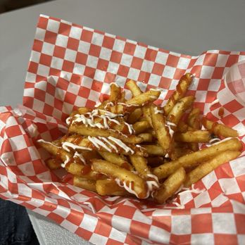Bibz n Ribz - ABCD Fries with ketchup and mayo - Food Trucks Near Me - San Jose, California Bibz n Ribz - ABCD Fries with ketchup and mayo - Food Trucks Near Me - San Jose, California
