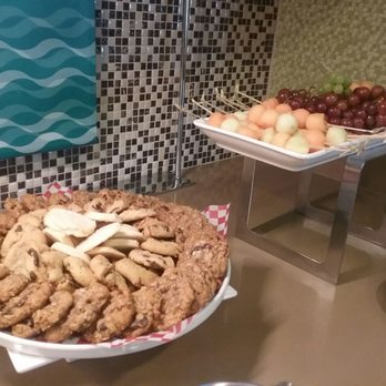 Homewood Suites by Hilton Waterloo/St. Jacobs, Ontario, Canada - Cookies and fruit - Hotels Near Me - Waterloo, Ontario Homewood Suites by Hilton Waterloo/St. Jacobs, Ontario, Canada - Cookies and fruit - Hotels Near Me - Waterloo, Ontario
