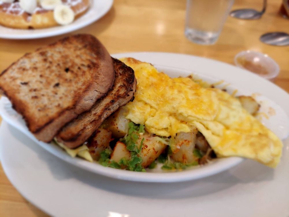 Food from Toast Four Corners