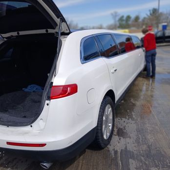1. In Style limousines