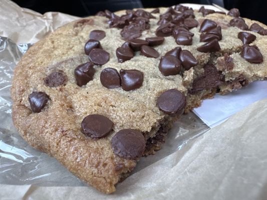 Helms Bakery by null