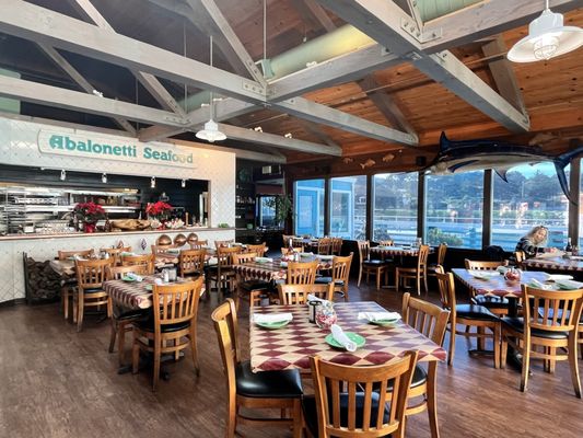 Abalonetti Bar and Grill by null