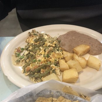 El Borrego De Oro - Mexican Near Me - Austin, Texas
