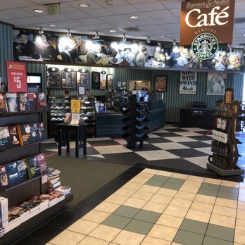 Barnes & Noble - Bookstores Near Me - Burbank, California