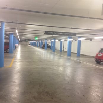 Zentrum Wallisellen - Parkhaus - Shopping Centers Near Me - Wallisellen, ZH