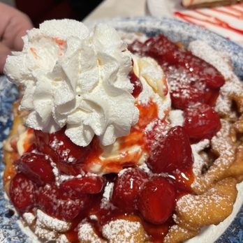 Cakes & Creams - Pizza Near Me - Branson, Missouri Cakes & Creams - Pizza Near Me - Branson, Missouri
