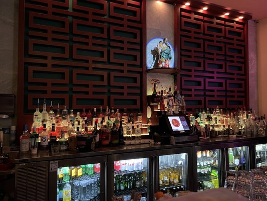 Lion's Den Lounge and Bar by null