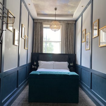 The Blackbird - Really comfy - Pubs Near Me - London, XGL The Blackbird - Really comfy - Pubs Near Me - London, XGL