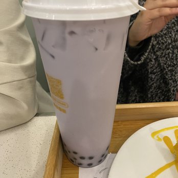 Mango Mango Dessert - Taro Bubble Milk Tea - Desserts Near Me - Cleveland, Ohio