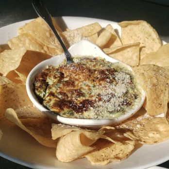 Yard House - Spinach cheese dip - Bars Near Me - Long Beach, California