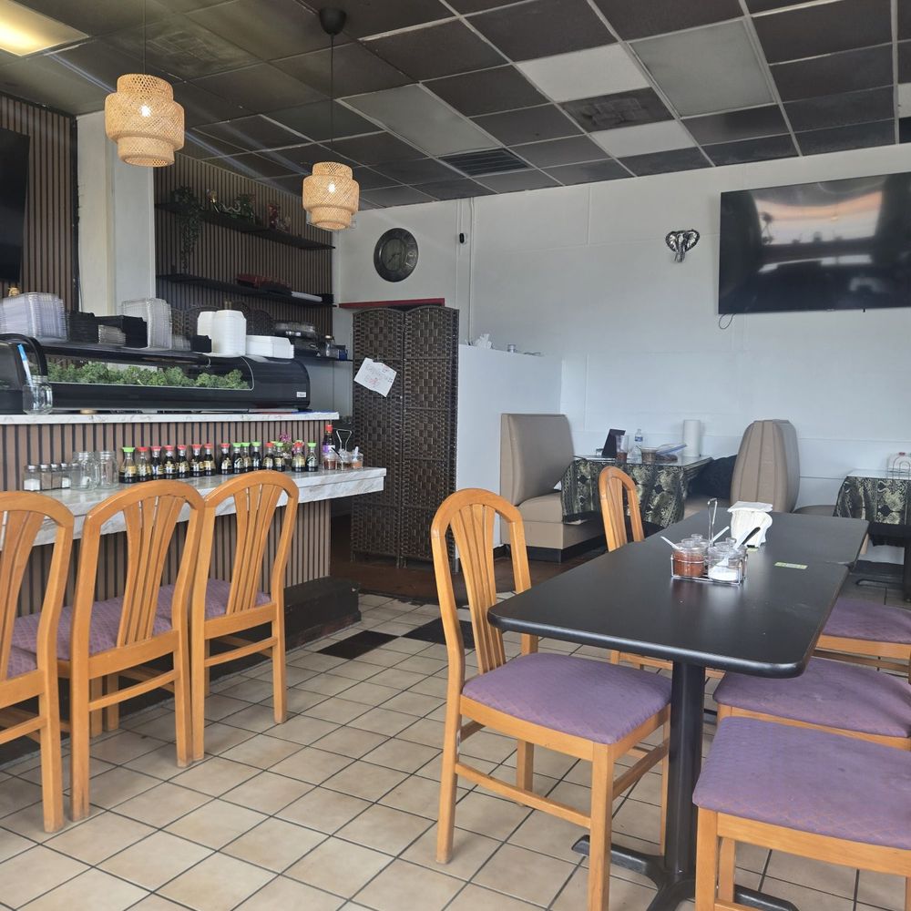 Wasabi Cafe 77 - Seating area - Thai Near Me - Greensboro, North Carolina Wasabi Cafe 77 - Seating area - Thai Near Me - Greensboro, North Carolina