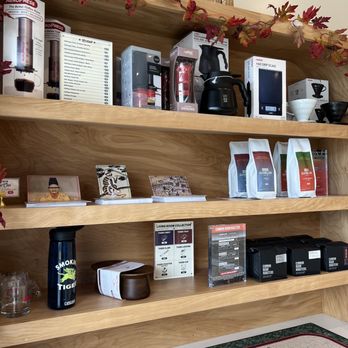 Smoking Tiger Coffee Lab - IG: happyfoodieoc - Coffee & Tea Near Me - Gardena, California