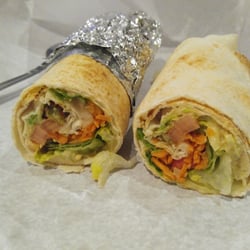 Hummus falfafel wrap