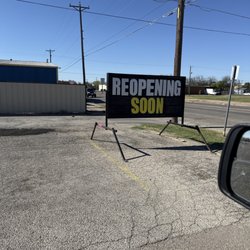 El Paisano - Sign that says opening soon but not posted online