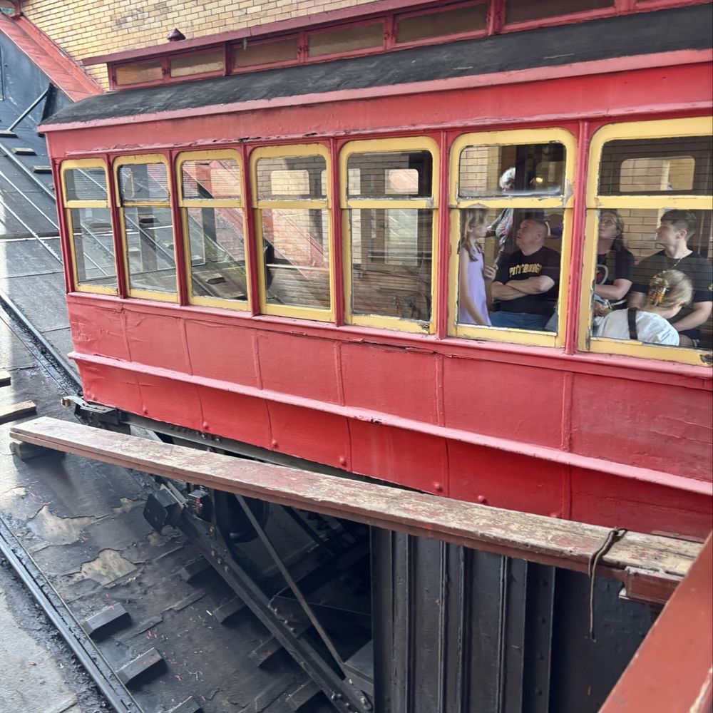 Duquesne Incline - Car - Landmarks & Historical Buildings Near Me - Pittsburgh, Pennsylvania Duquesne Incline - Car - Landmarks & Historical Buildings Near Me - Pittsburgh, Pennsylvania