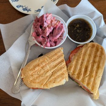 Nutmeg's Cafe - Caprese - New American Near Me - Okeechobee, Florida
