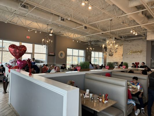 Barneys Brunch House by null