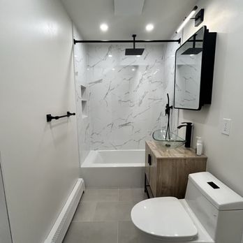 Amstruction - General Contractors Near Me