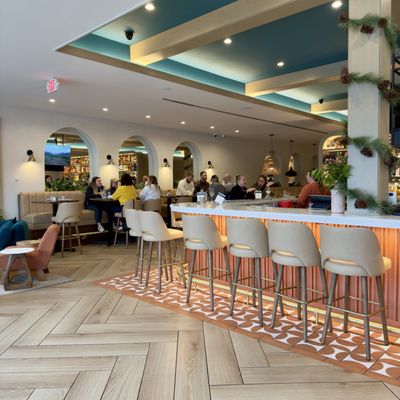 Atlas Restaurant & Bar by null