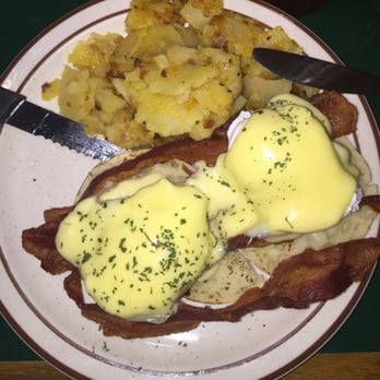 The Frog Pond - Bacon Benedict - Breakfast & Brunch Near Me - St Pete Beach, Florida The Frog Pond - Bacon Benedict - Breakfast & Brunch Near Me - St Pete Beach, Florida