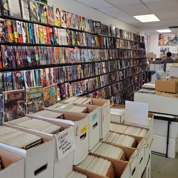 Phil's Comic Shoppe - Miles and miles of comics! - Comic Books Near Me - Margate, Florida
