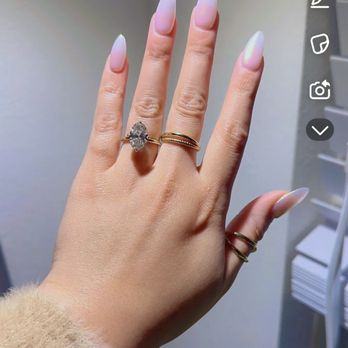 Sandals Nail Salon - manicure with tip extension with dip powder & chrome design - Nail Salons Near Me - Seattle, Washington Sandals Nail Salon - manicure with tip extension with dip powder & chrome design - Nail Salons Near Me - Seattle, Washington