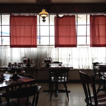 Millie's Pancake Shoppe - Breakfast & Brunch Near Me - Addison, Illinois Millie's Pancake Shoppe - Breakfast & Brunch Near Me - Addison, Illinois