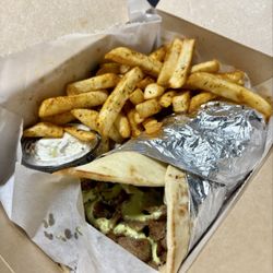 Ameers Kitchen - Gyro Wrap