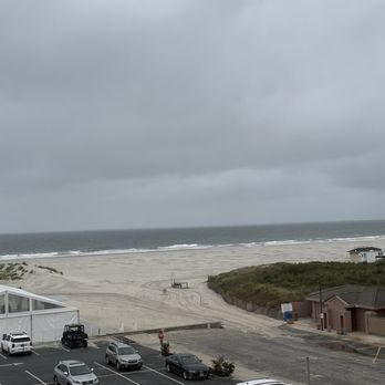 ICONA Diamond Beach - View - Hotels Near Me - Wildwood Crest, New Jersey ICONA Diamond Beach - View - Hotels Near Me - Wildwood Crest, New Jersey