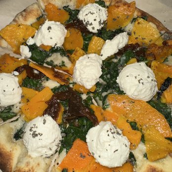 True Food Kitchen - butternut squash pizza - New American Near Me - Edison, New Jersey