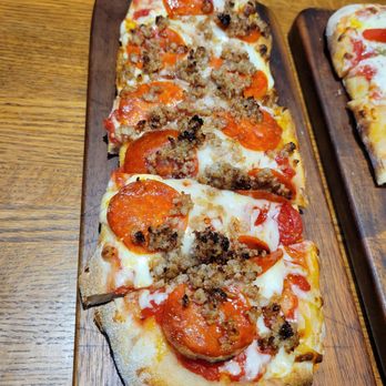 City Winery Pittsburgh - Venues & Event Spaces Near Me - Pittsburgh, Pennsylvania