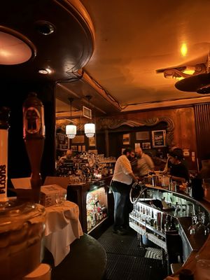 The Green Mill by null