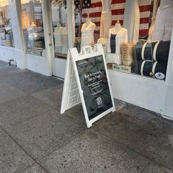 Popi's Oysterette - Buy 6 oysters, get 6 free - Seafood Near Me - San Francisco, California