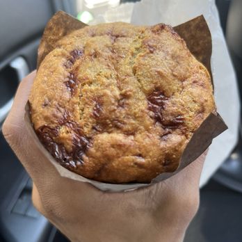 CHOCnyc - Jalapeño cheddar muffin - Desserts Near Me - New York, New York