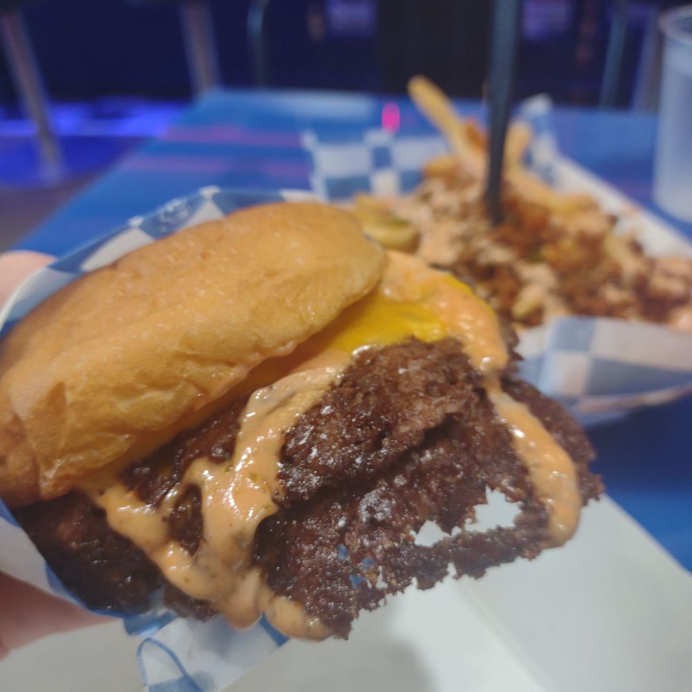 Burger Bodega - Double smashh - Burgers Near Me - Houston, Texas Burger Bodega - Double smashh - Burgers Near Me - Houston, Texas