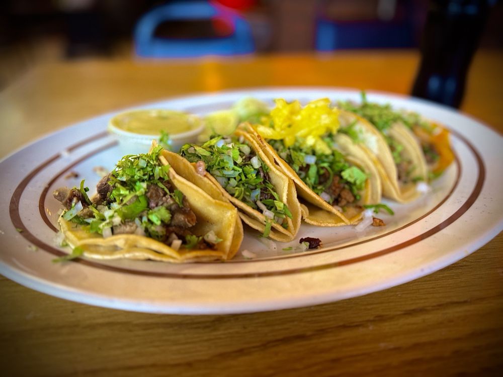 TAQUERIA LA MICHOACANA Updated September 2024 207 Photos & 182