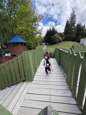 Puzzling World by null