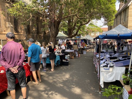 Rozelle Collectors Markets by null