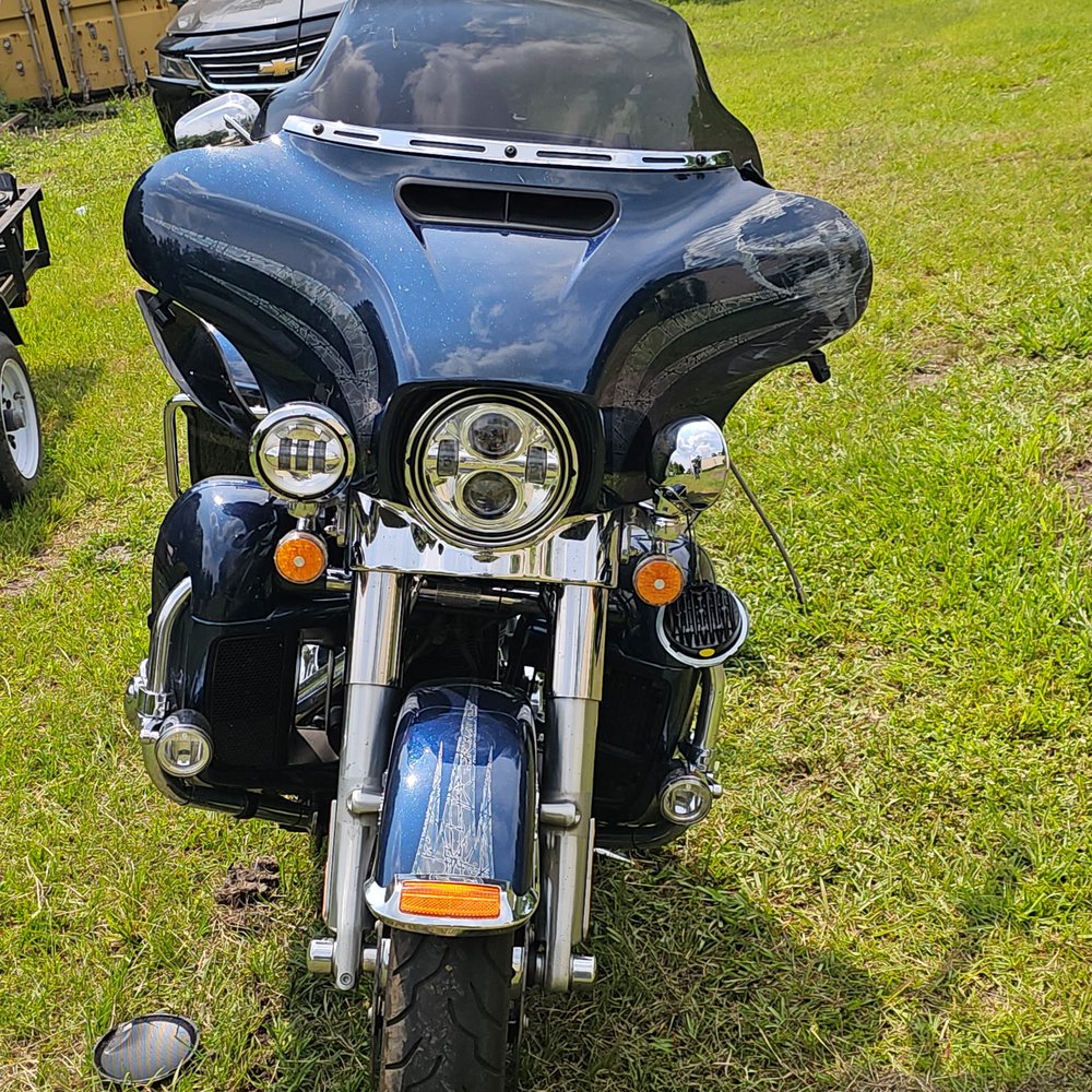Smith's Towing & Recovery - My Harley just sitting out in the yard - Towing Near Me Smith's Towing & Recovery - My Harley just sitting out in the yard - Towing Near Me